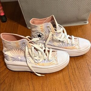 Converse Women's Floral High-Top Sneakers - White and Pastel